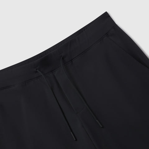 The Atlas Short 8" in True Black on a neutral background