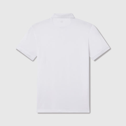 A man wearing the Clubhouse Pique Polo USA Flag in True White.