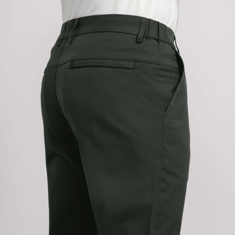 Back detail of the Jetsetter Tech Pant Straight Fit in Spruce Green.