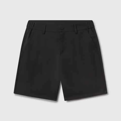 The Jetsetter Tech Short 7 inches in True Black, lifestyle detail