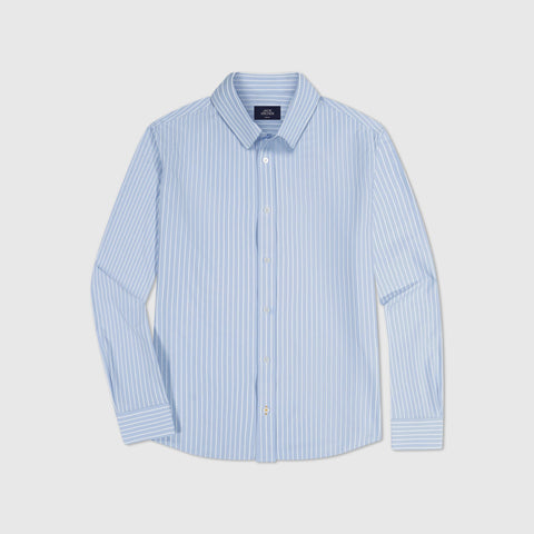 Detail of the Everywear Shirt Shorter Length in Fine Stripe pattern and construction.