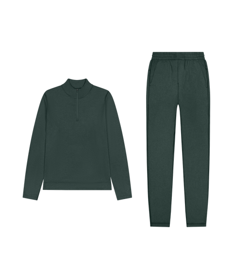 Outfit flat lay: Clubhouse Range Quarter-Zip and Clubhouse Range Jogger in Alpine Green for golf and active wear